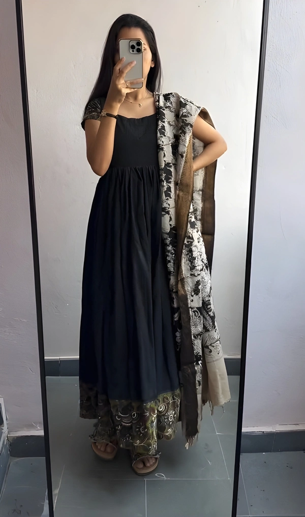 99 Fashion Bazaar Gown Set with Dupatta in Pure Cotton - Black, S