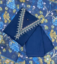 DESIHOOR Kurti Set with Dupatta in Viscose Chanderi Fabric with Embroidery. - Minsk, XL
