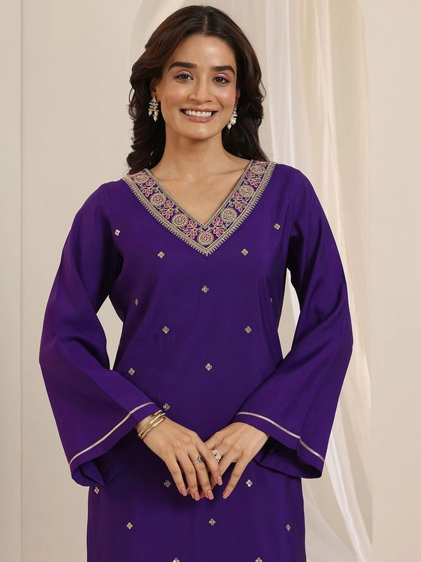 DESI HOOR Women's Embroidered Purple Kurta, Pant & Printed Dupatta Set - Purple, S