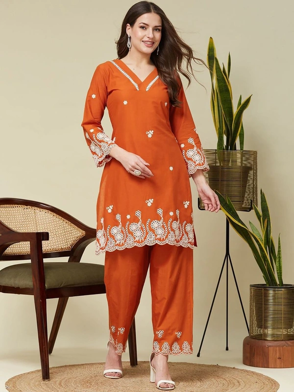 DESI HOOR Women’s Rust Orange Embroidered Kurta Pant Set - Carrot Orange, L