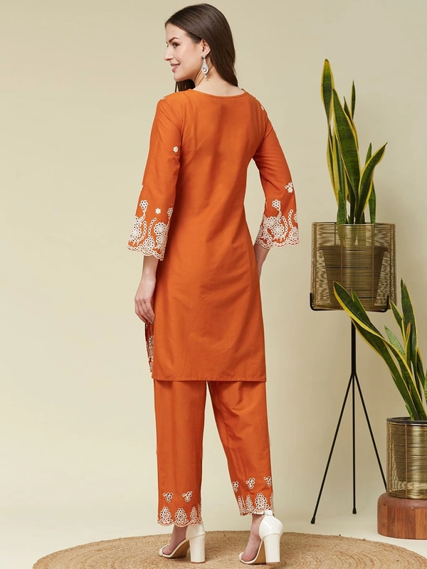 DESI HOOR Women’s Rust Orange Embroidered Kurta Pant Set - Carrot Orange, L