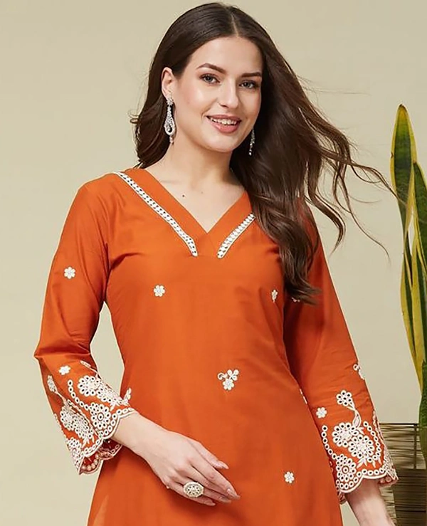 DESI HOOR Women’s Rust Orange Embroidered Kurta Pant Set - Carrot Orange, L