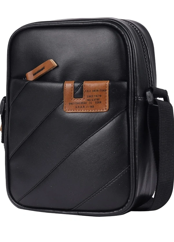 GEAR Adult Luggage-Pleat Messenger Bag -Colour: Black (2Litre) - Pleat Messenger Bag-Colour:Black
