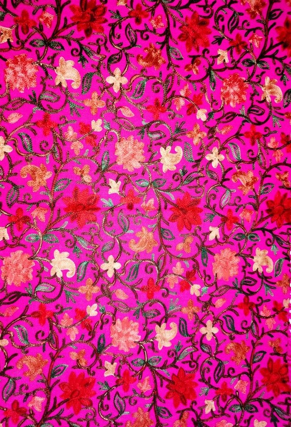 Kashmiri Embroided Woolen Shawl/Stole