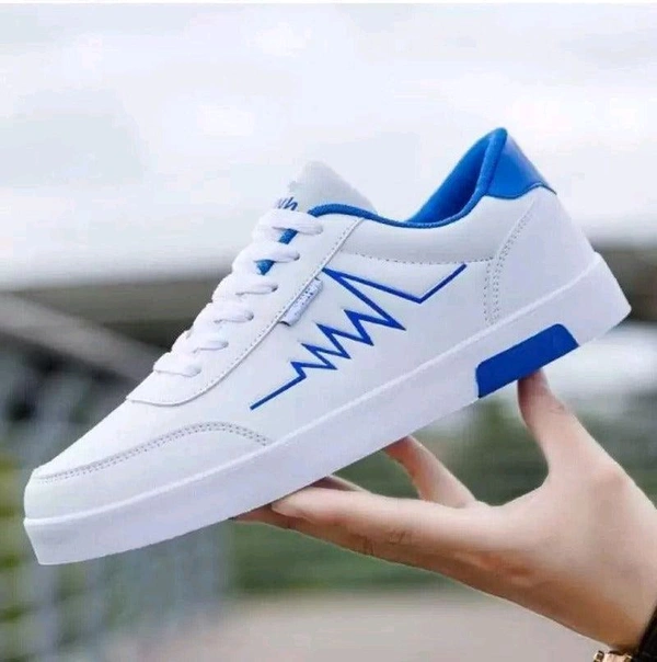 Less Shoes 