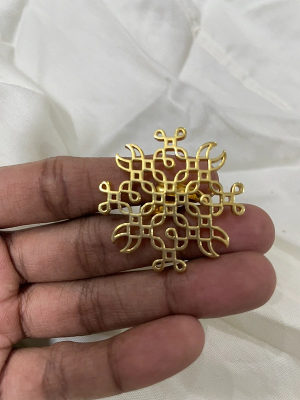 Amrutha Finger Ring-Gold Plated 