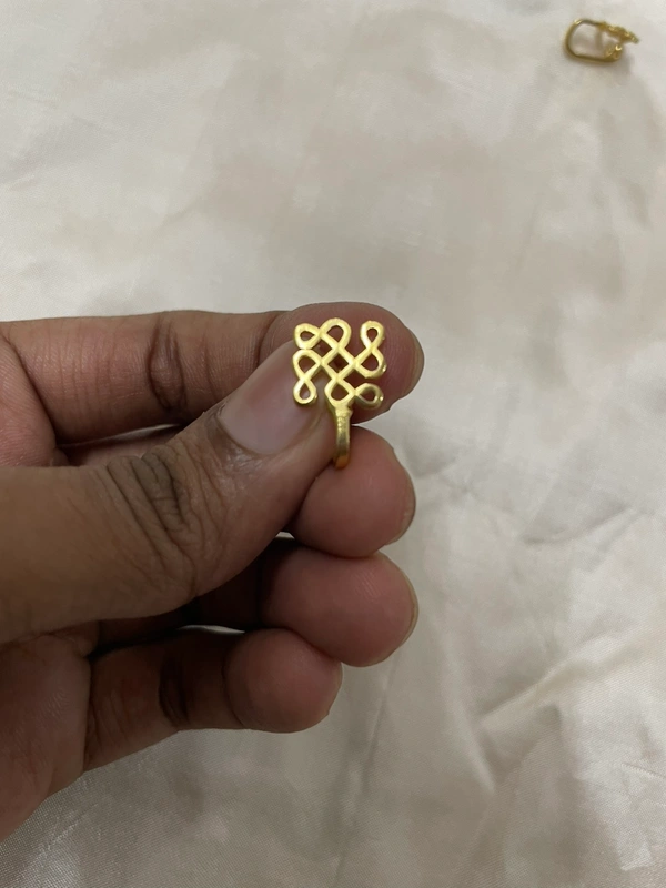 Lakshmi Nose Pin- Non Pierced Clip On