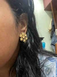 Pallavi Kolam Studs