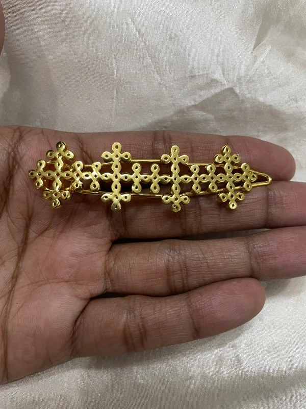 Kamala Kolam Hair Clip