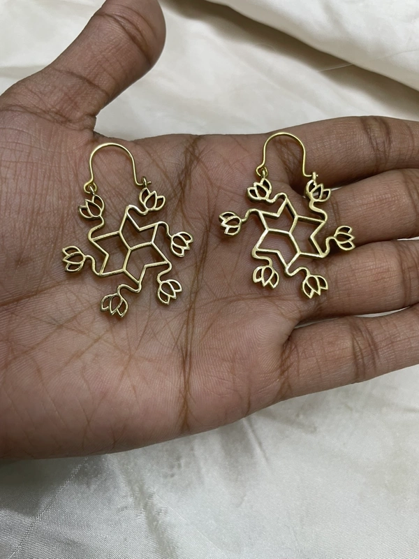 Lata Rangoli Earrings 