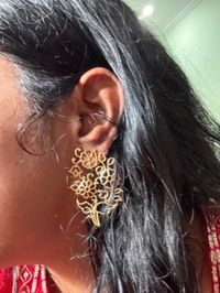 Hibiscus Stud Earrings 