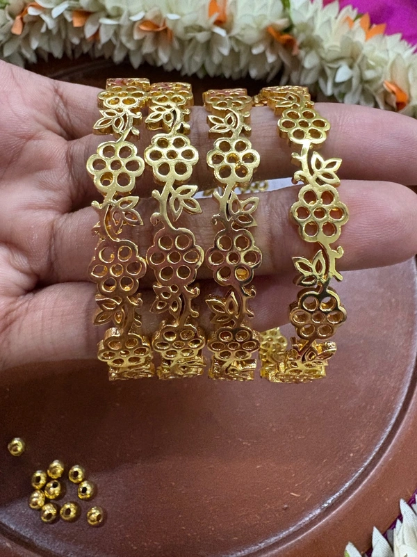 Floral Bangle Set Of 4 - Size 2.2 