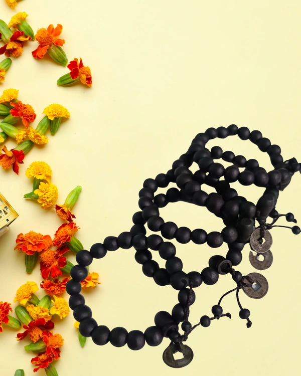 Black bracelet with ring Medium beads combo pack - 5 Nos