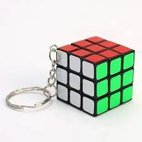 Mini Cube Keychain - Compact and Stylish Key Organizer - Mini
