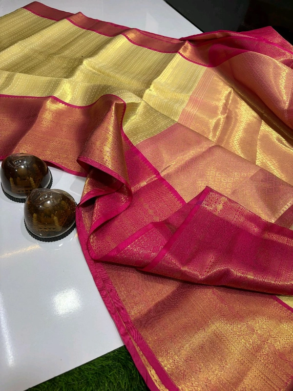 B11107 Semi Soft Kanjivaram Silk Saree