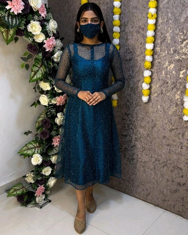 Galaxy 2 piece 
Launch a shining inner with a beautifully beaded outer coat