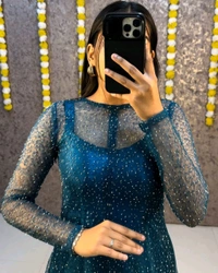 W94003 Galaxy 2 piece
Launch a shining inner with a beautifully beaded outer coat - 3XL - 46, Regal Blue