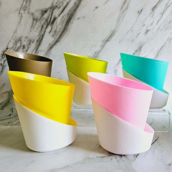 Self watering planters