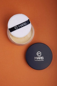 Mars Trend Setting Semi-Matte Banana Powder Compact P415- Banana Cream, 8g | Suitable for All Skin Types