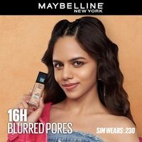 Maybelline New York Fit Me Matte + Poreless Liquid Foundation 30ml with SPF 22 Lightweight | Shade 230 Natural Buff & Long-Lasting | Oil-Control, Natural Matte Finish
