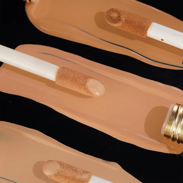 Swiss Beauty Select High On Cover Liquid Concealer Shade Shade 0.5 Very Fair, 5.5ml | Matte Finish, No-Crease Formula | Enriched with Vitamin E for Flawless Skin