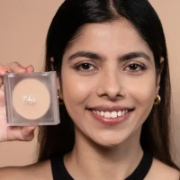 Compact Setting Powder SP 1 (35) For light skin tones The power of a loose setting powder in the convenience of a trusty compact. This is a lightweight tinted setting powder that's ideal for setting makeup in place and for touch-ups on-the-go. This powder has a light-medium coverage that gives you a soft diffused effect, controlling shine and blurring pores.