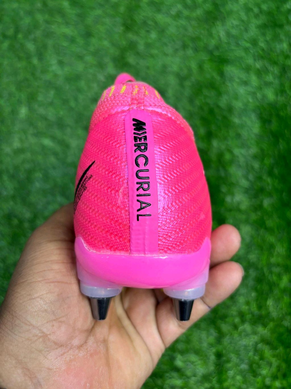 Airzoom Mercurial Pink Colour Metal Changer