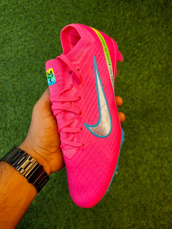 Mercurial Vapor 15 Pink FG low-top With Lace Rashford Edition  - 7.5