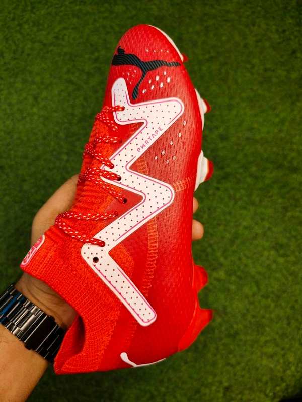 Ultimate Red Color - 6.5