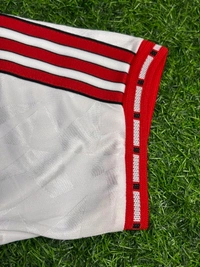 Retro Manchester United 1991 Away Kit Half Sleeve - M