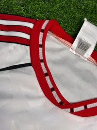 Retro Manchester United 1991 Away Kit Half Sleeve - M
