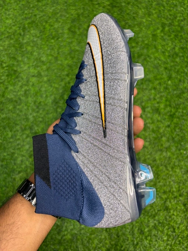 Mercurial Superfly IV CR7 Silverware FG High-top - 9