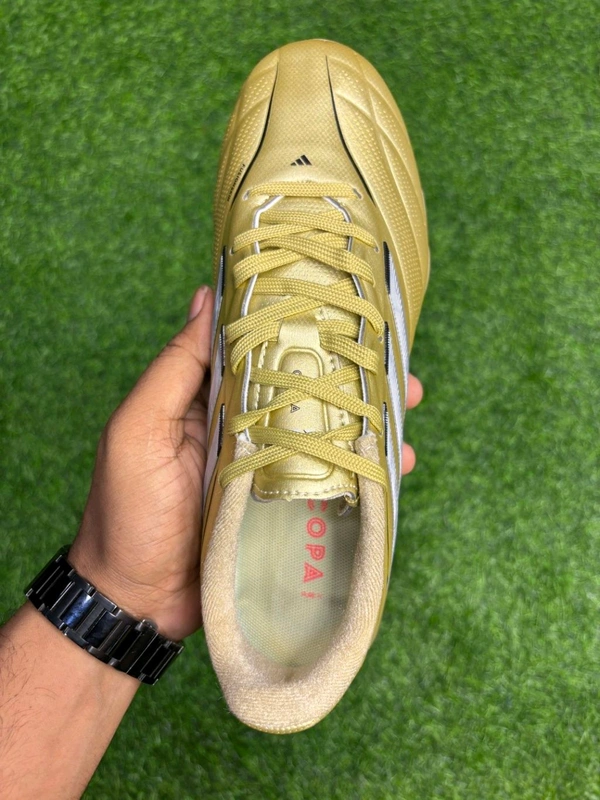 Copa Pure IV Elite Golden Colour Low-top FG With Lace - 9