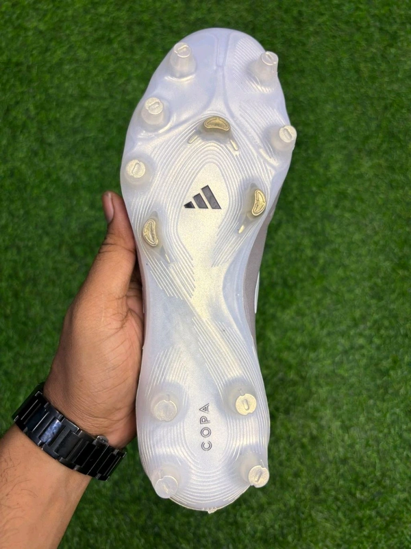 Copa Pure IV Elite Silver Colour Low-top FG Without Lace - 7.5