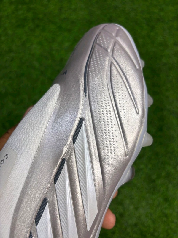 Copa Pure IV Elite Silver Colour Low-top FG Without Lace - 9