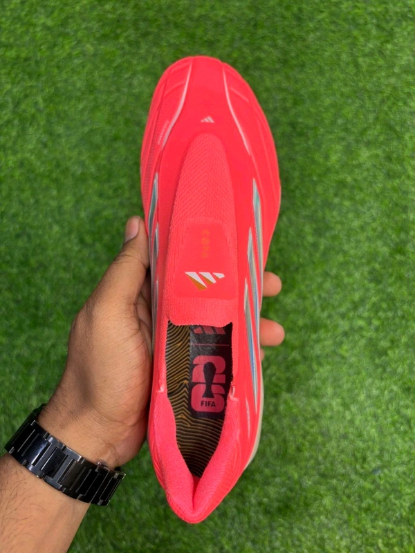 Copa Pure IV Elite Red Colour Low-top FG Without Lace - 6.5