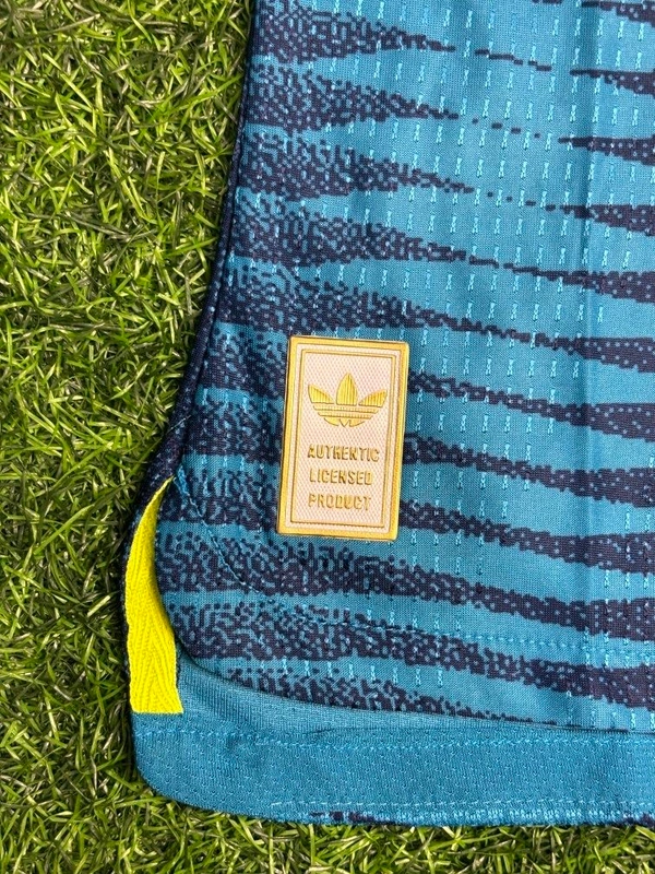 Colombia 2026 World Cup Away Kit Player Edition - S