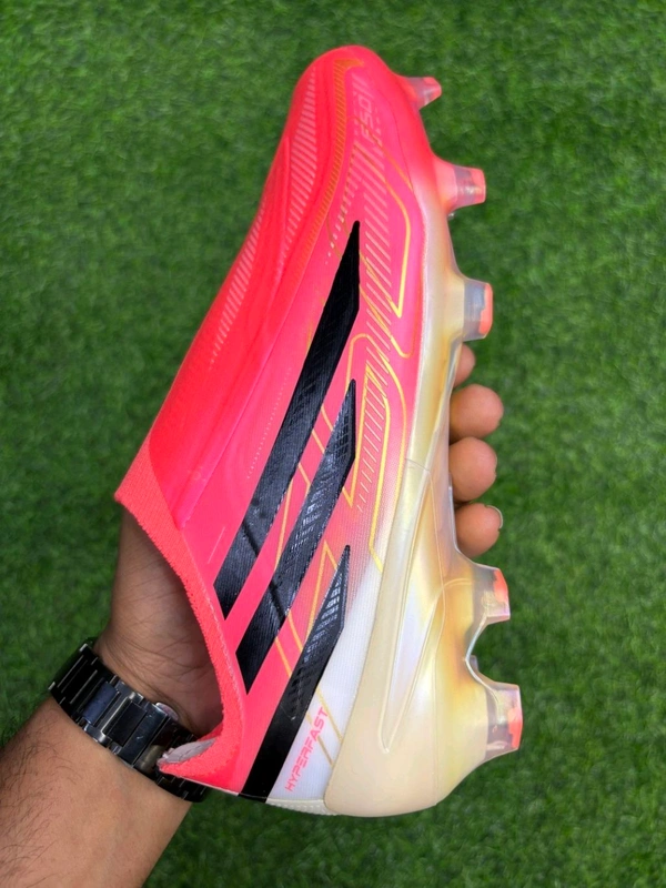 F50 Hyperfast Elite Red Colour FG Without Lace - 6.5