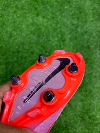Mercurial Vapor 16 Elite Pink Low-top SG With Lace(Metal Studs) - 5.5
