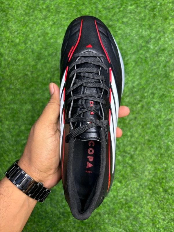 Copa Pure 4 Elite Black Low-top Turf/AG With Lace - 8