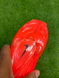 Vapor 17 Elite Red Colour Low-top FG With Lace - 7