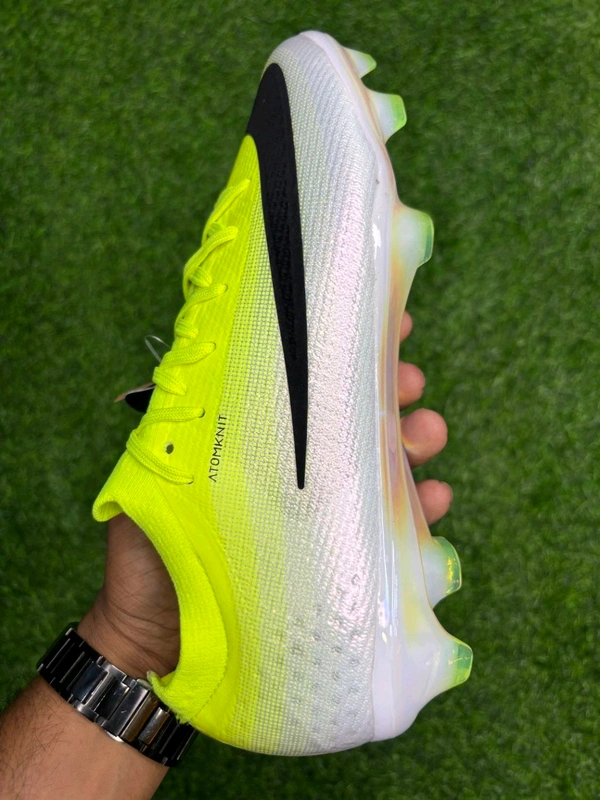 Vapor 17 Elite Green White Low-top FG With Lace - 8.5