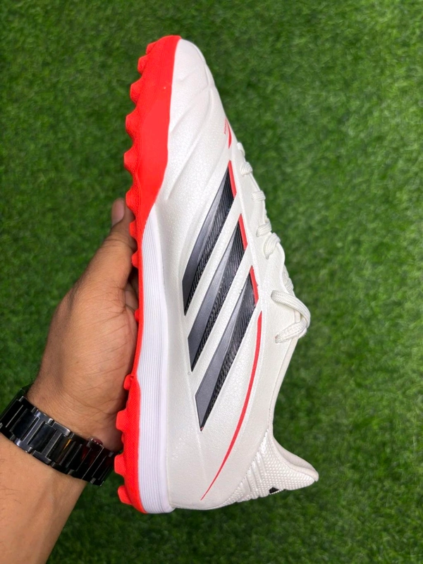 Copa Pure 4 Elite White Red Low-top Turf/AG With Lace - 8
