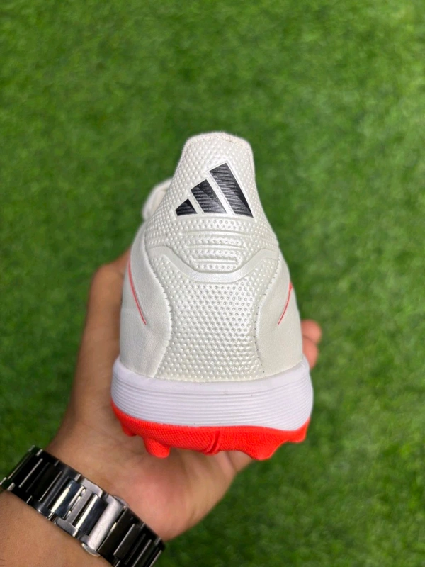Copa Pure 4 Elite White Red Low-top Turf/AG With Lace - 9