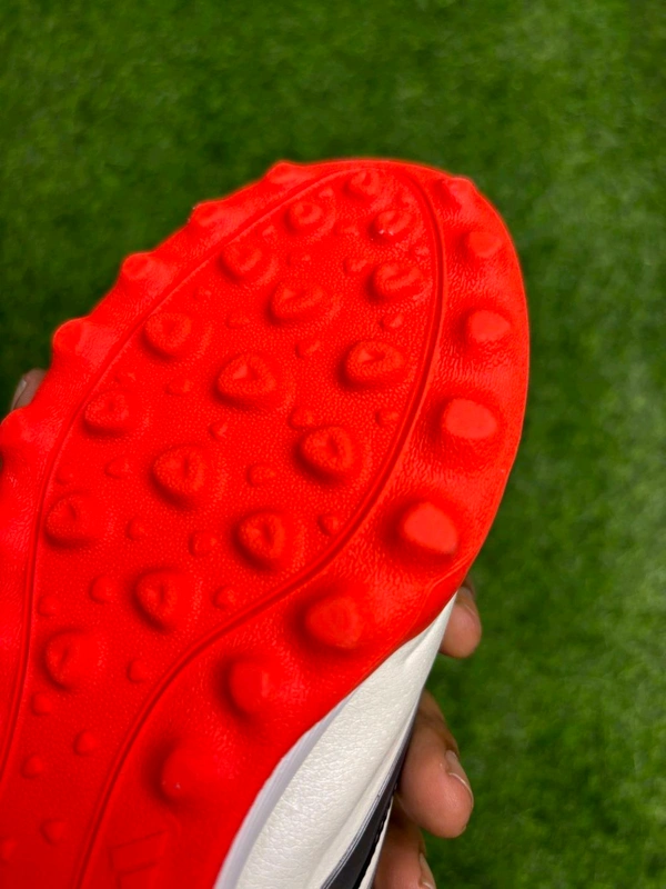 Copa Pure 4 Elite White Red Low-top Turf/AG With Lace - 9