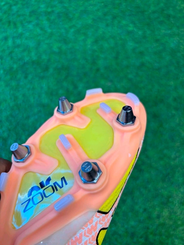 Mercurial Vapor 15 Yellow Low-top SG With Lace (Metal Studs) - 5.5