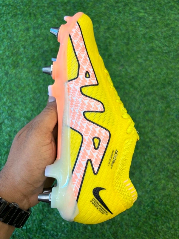 Mercurial Vapor 15 Yellow Low-top SG With Lace (Metal Studs) - 8.5