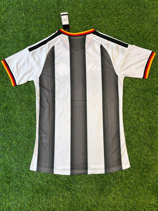 Germany 26/27 Home Kit Player Edition Half Sleeve - XL