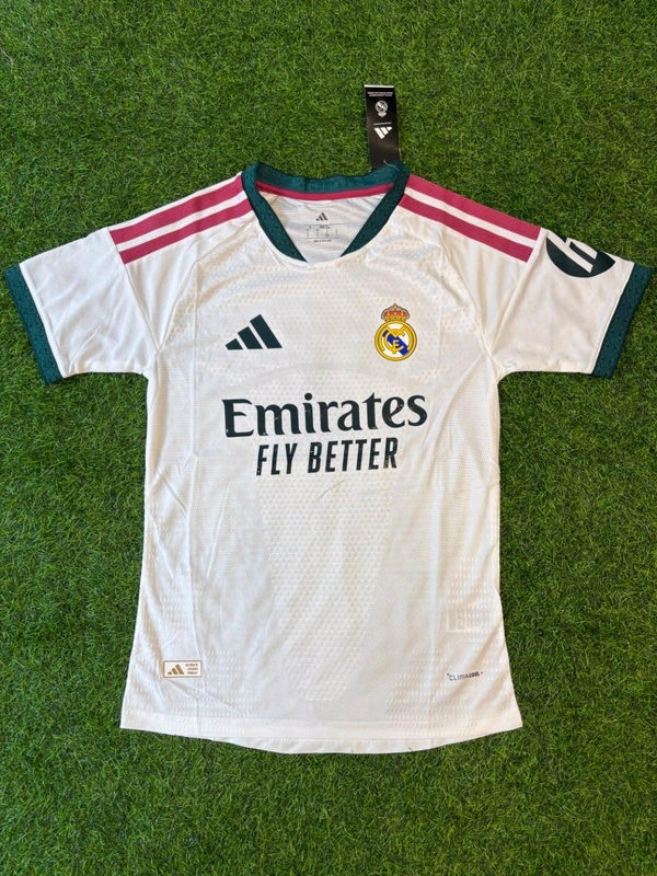 Madrid 26/27 Home Kit Player Edition Half Sleeve - XXL