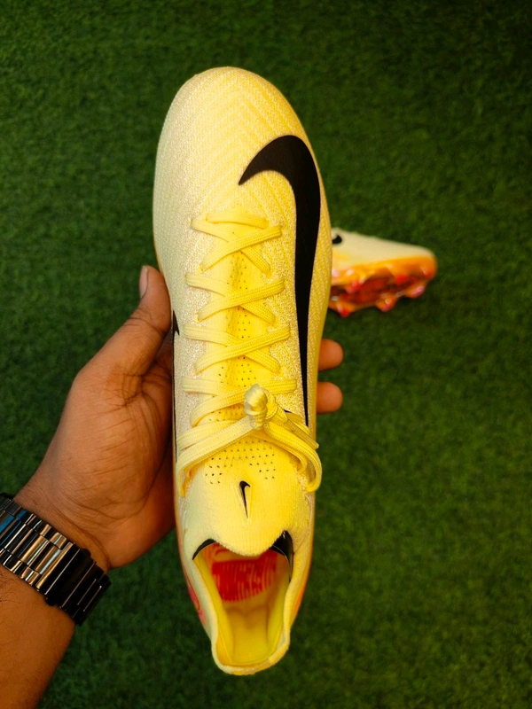 Mercurial Vapor 16 Elite Yellow FG Low-top (MBAPPE) - 5.5
